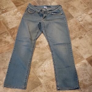 Women’s Light Blue Straight-Leg Jeans